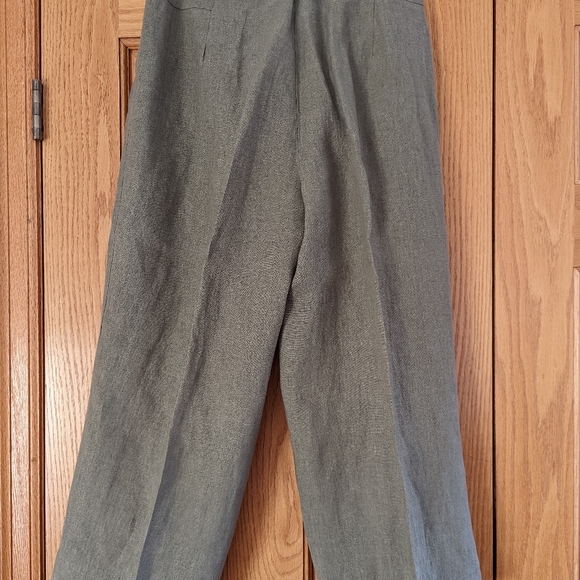 Khaki linen Capri pants - Picture 4 of 4